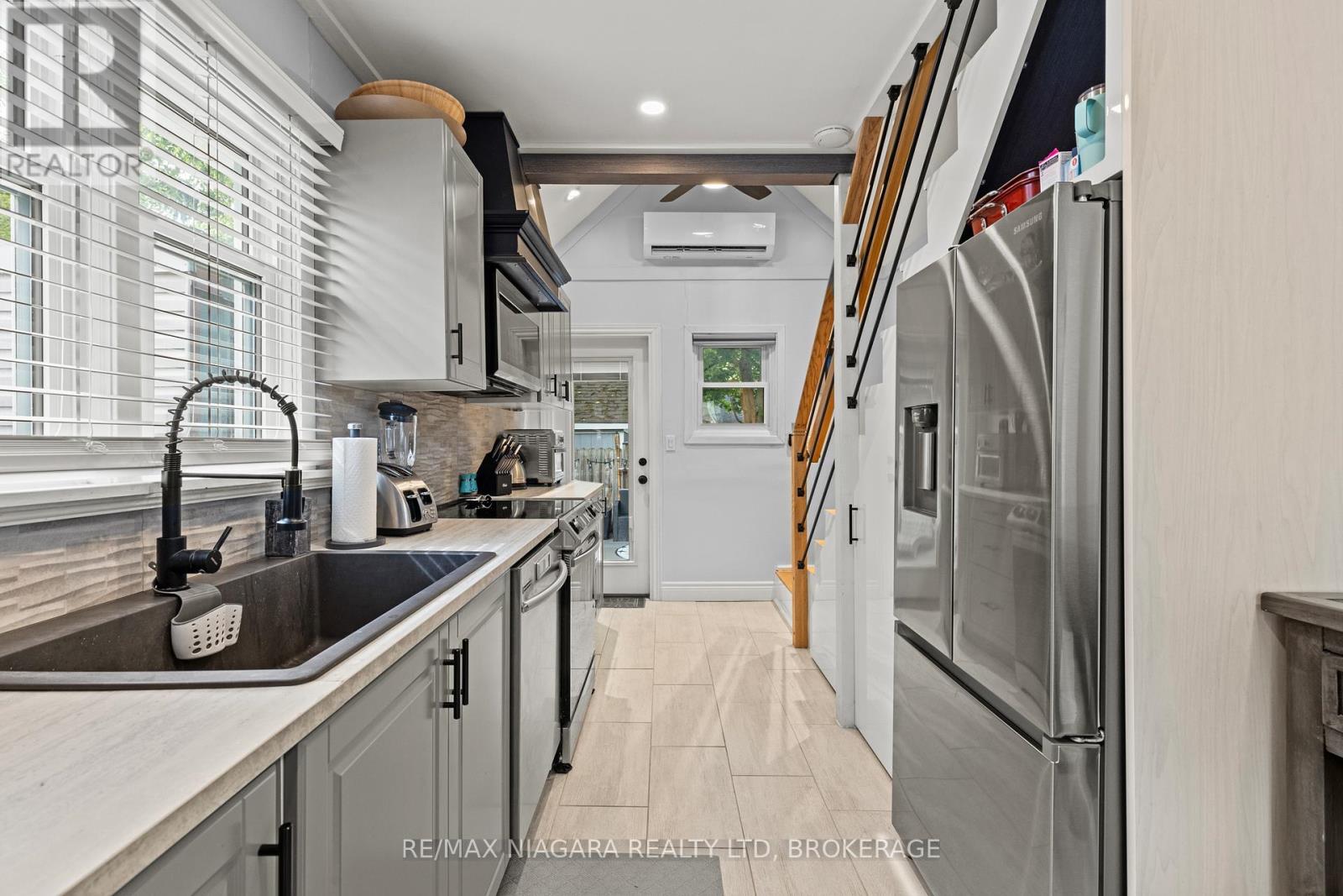 5025 ALBERT STREET - 16