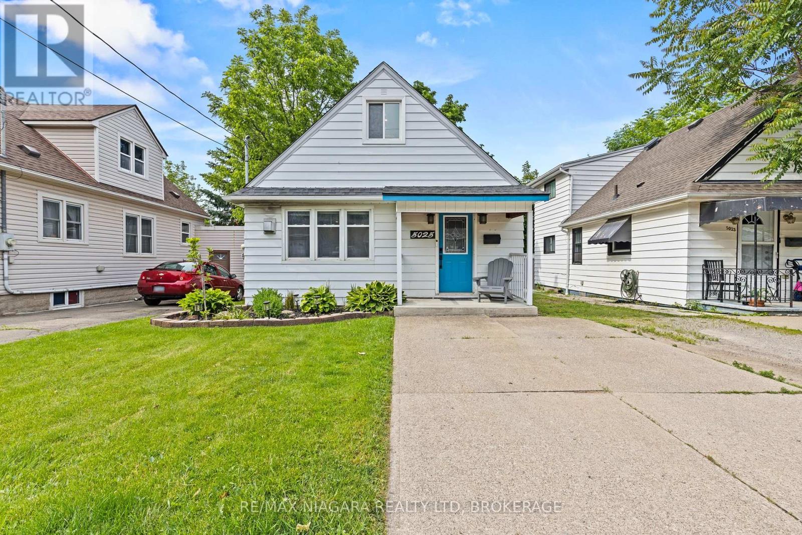 5025 ALBERT STREET - 2