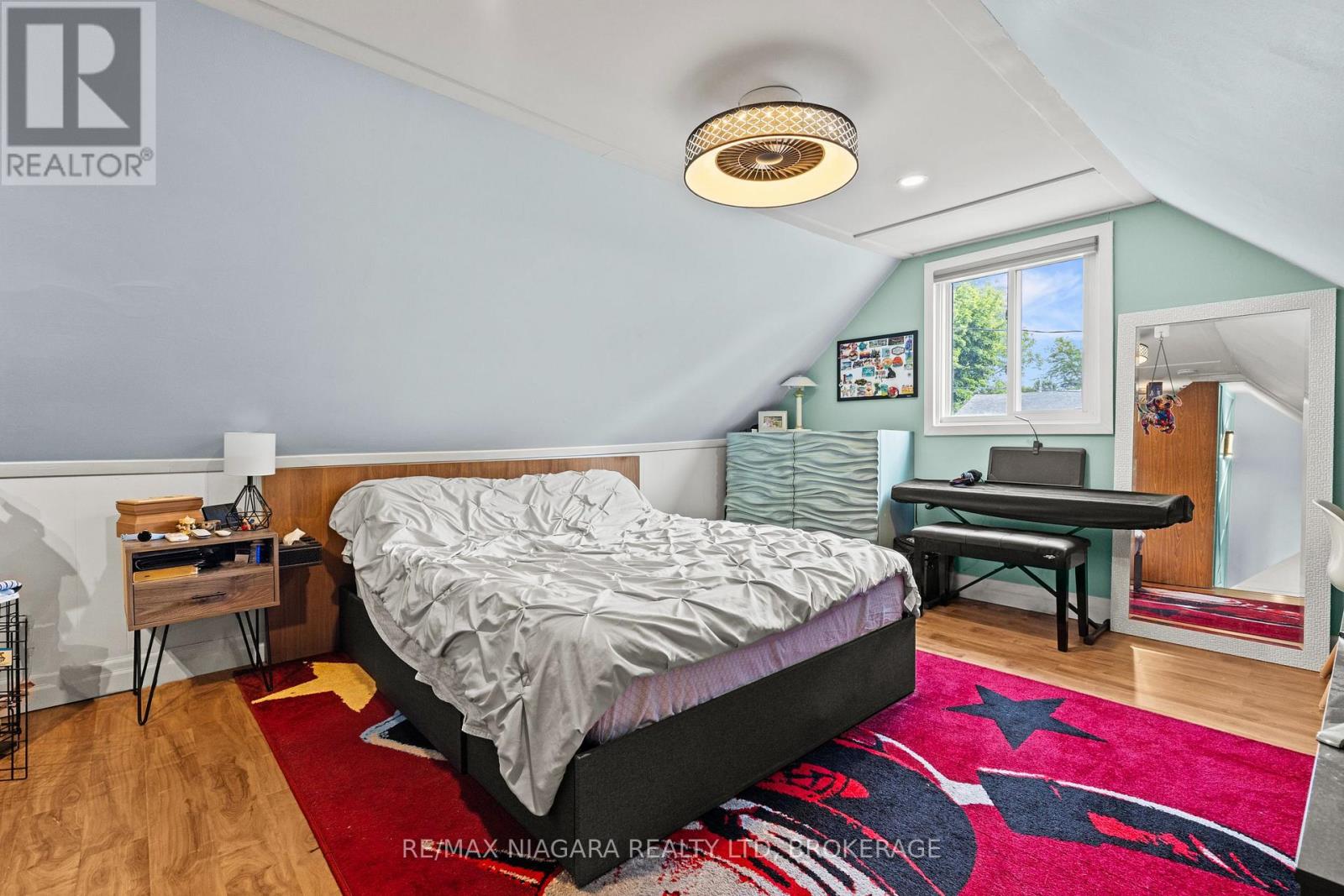 5025 ALBERT STREET - 21