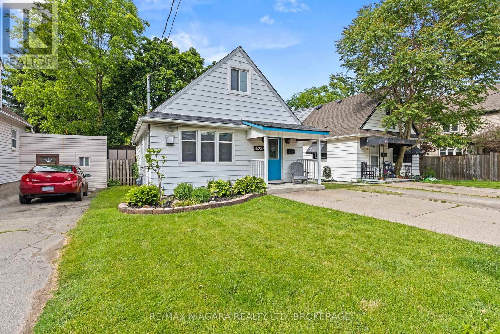 5025 ALBERT STREET - 4