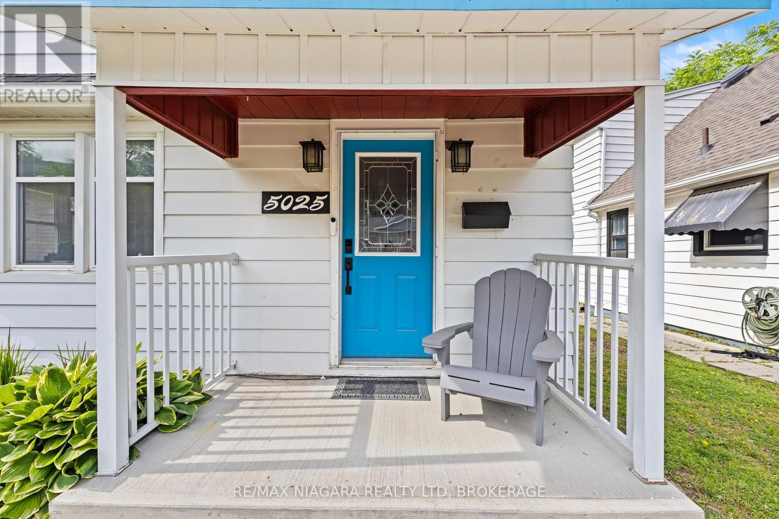 5025 ALBERT STREET - 6