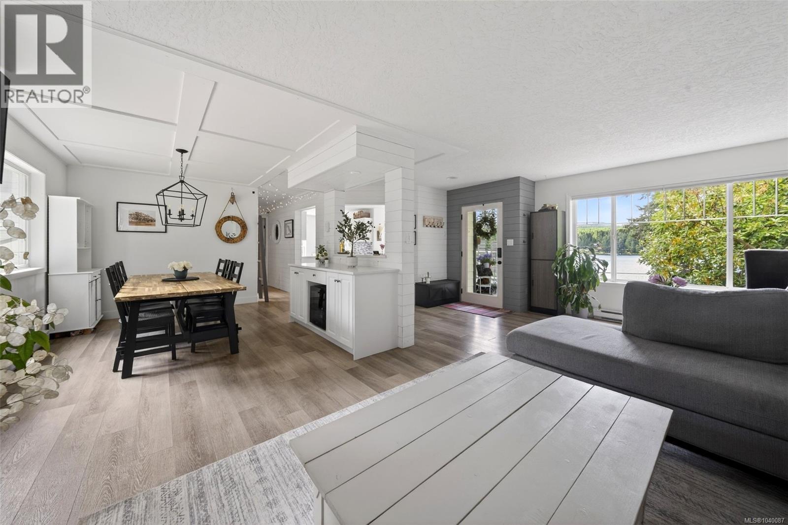 2221 Shawnigan Lake Rd - 13
