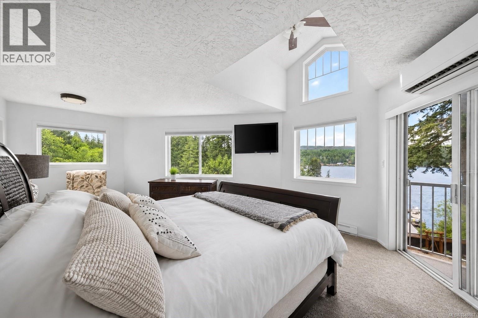 2221 Shawnigan Lake Rd - 28