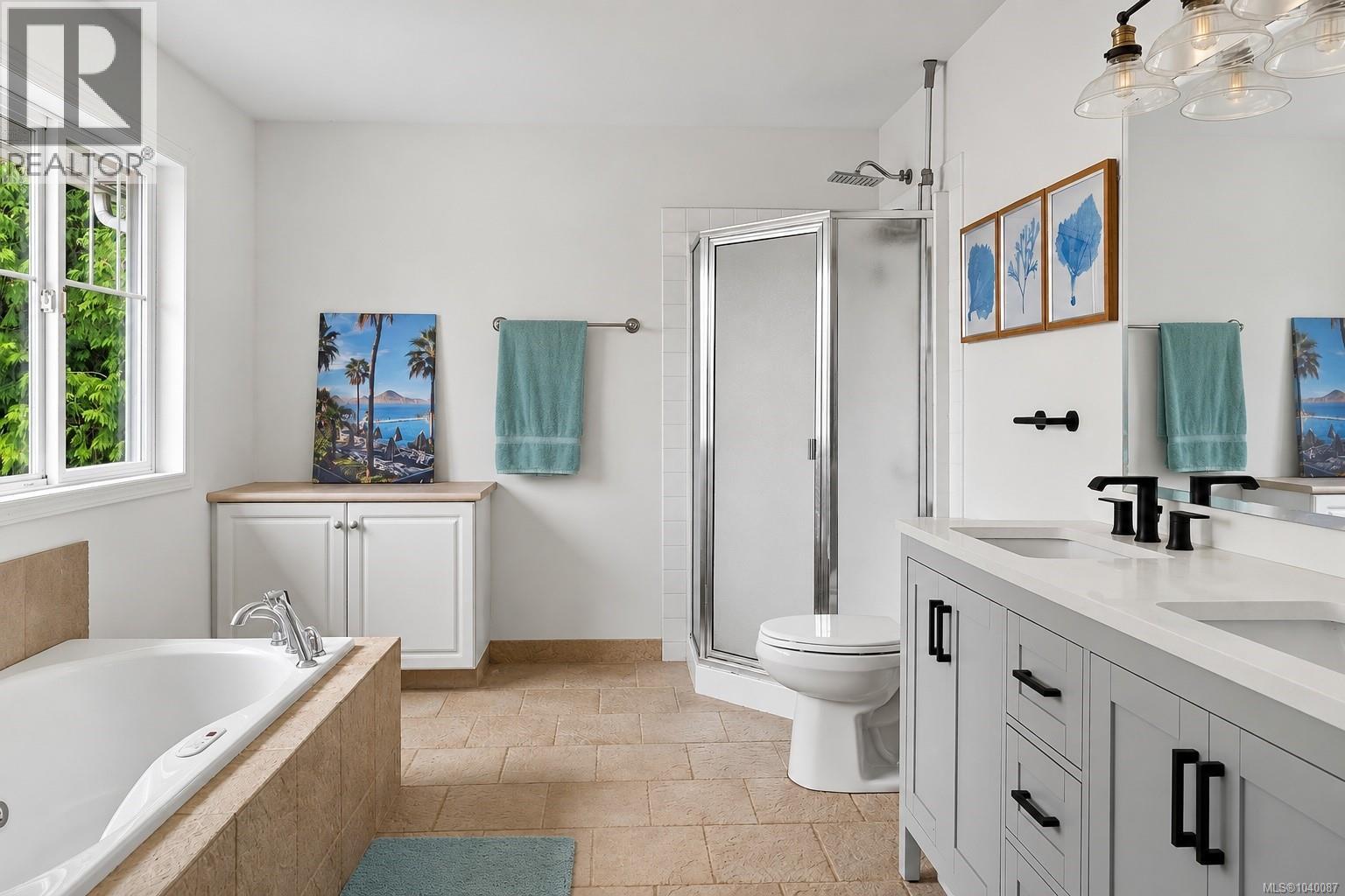 2221 Shawnigan Lake Rd - 29