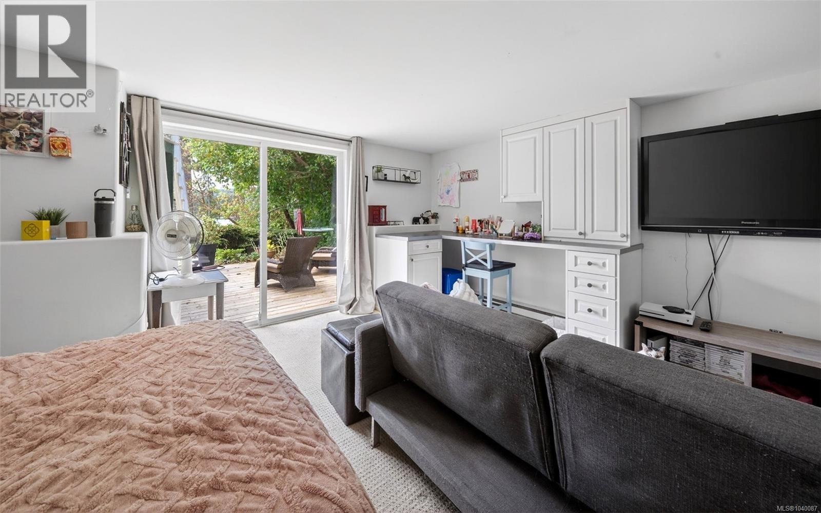 2221 Shawnigan Lake Rd - 34