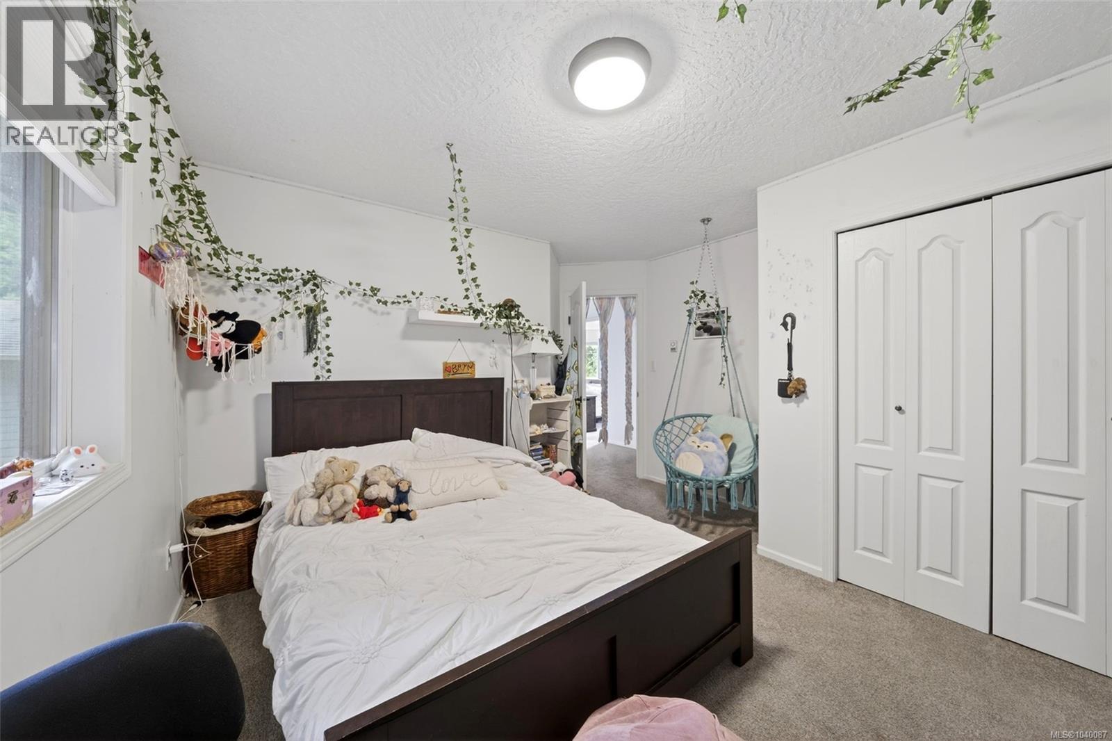 2221 Shawnigan Lake Rd - 42