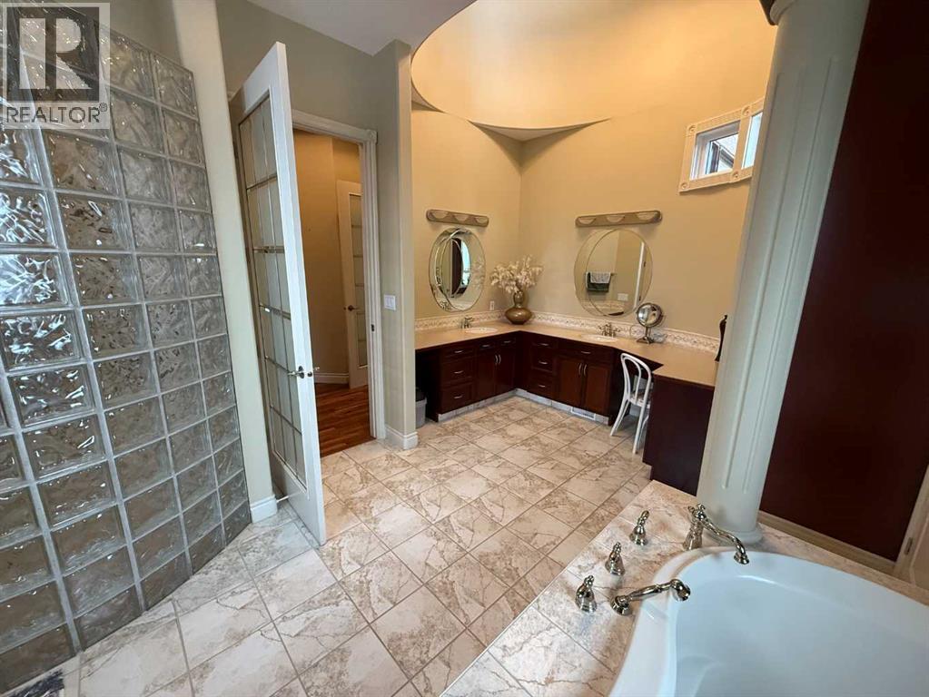 102 Appleyad Cove — photo 16