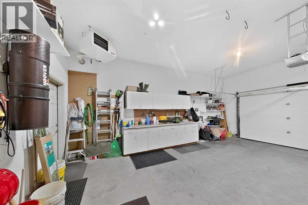 65 Canyoncrest Point W — photo 44