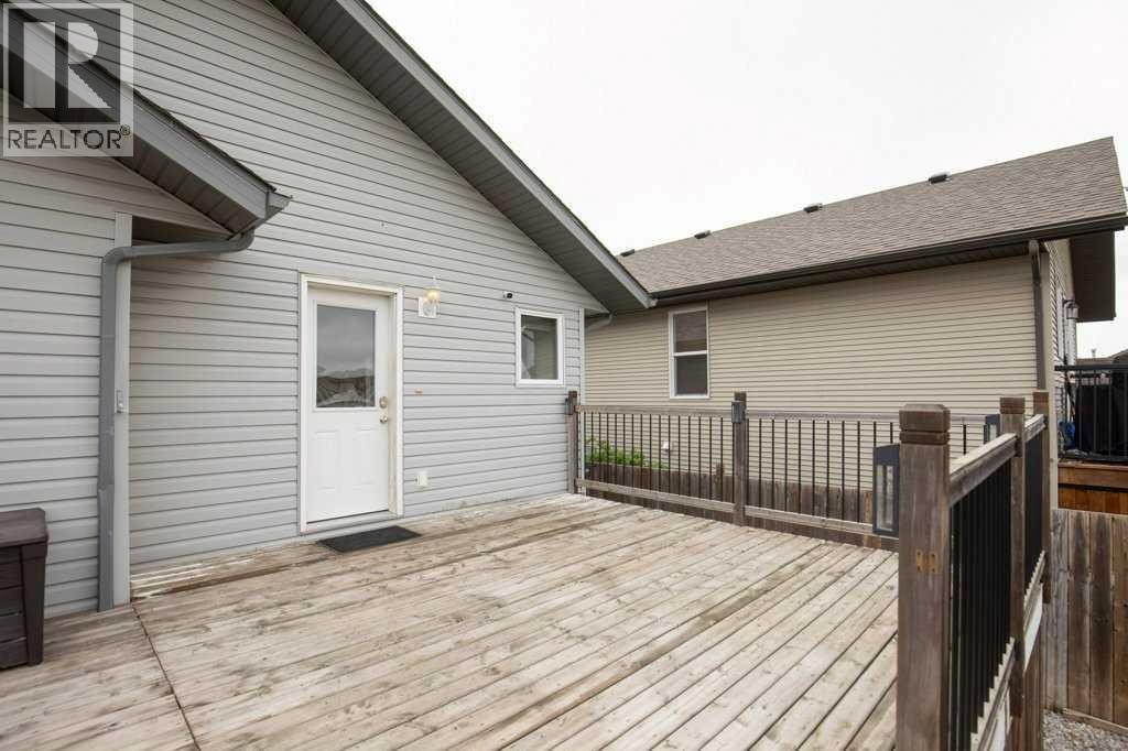 658 Red Oak Close — photo 22