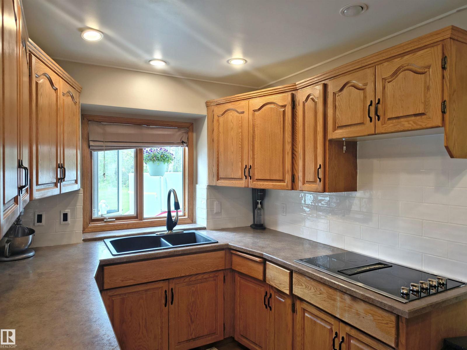 48214 Range Road 85 - 12