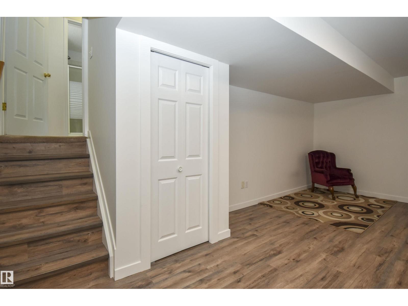 45 Landsdowne DR - 26