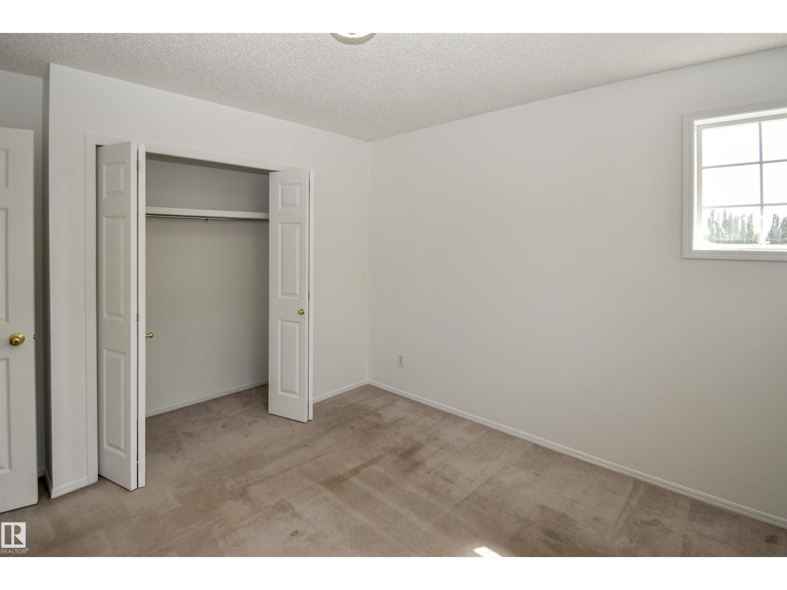 45 Landsdowne DR - 19