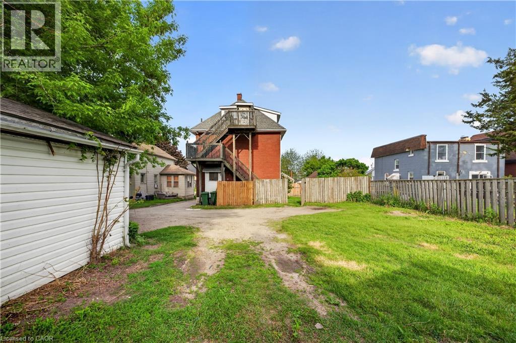 26 ARTHUR Avenue - 37