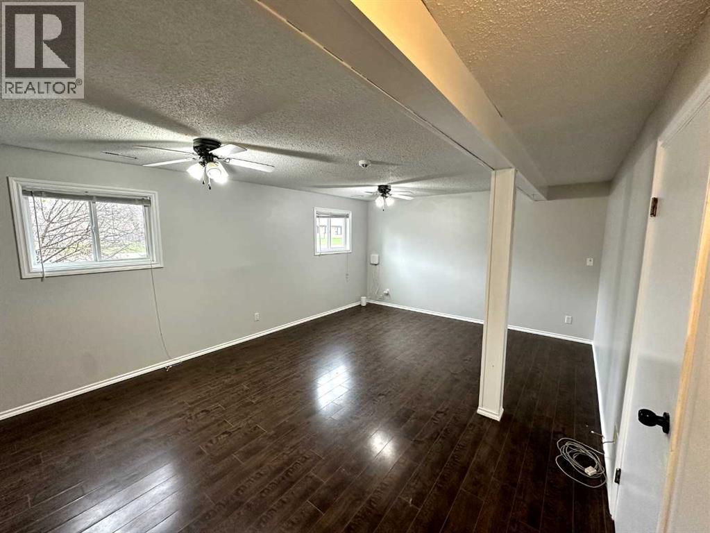 1634 5A Street — photo 8