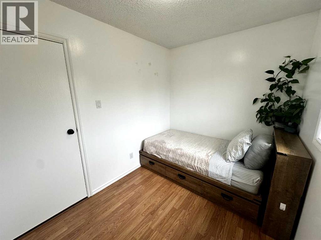 1634 5A Street — photo 23