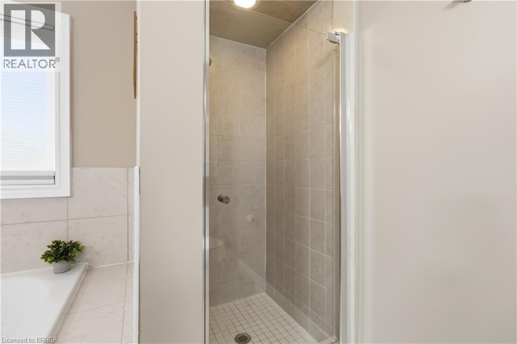 16 POLLARD Street - 22