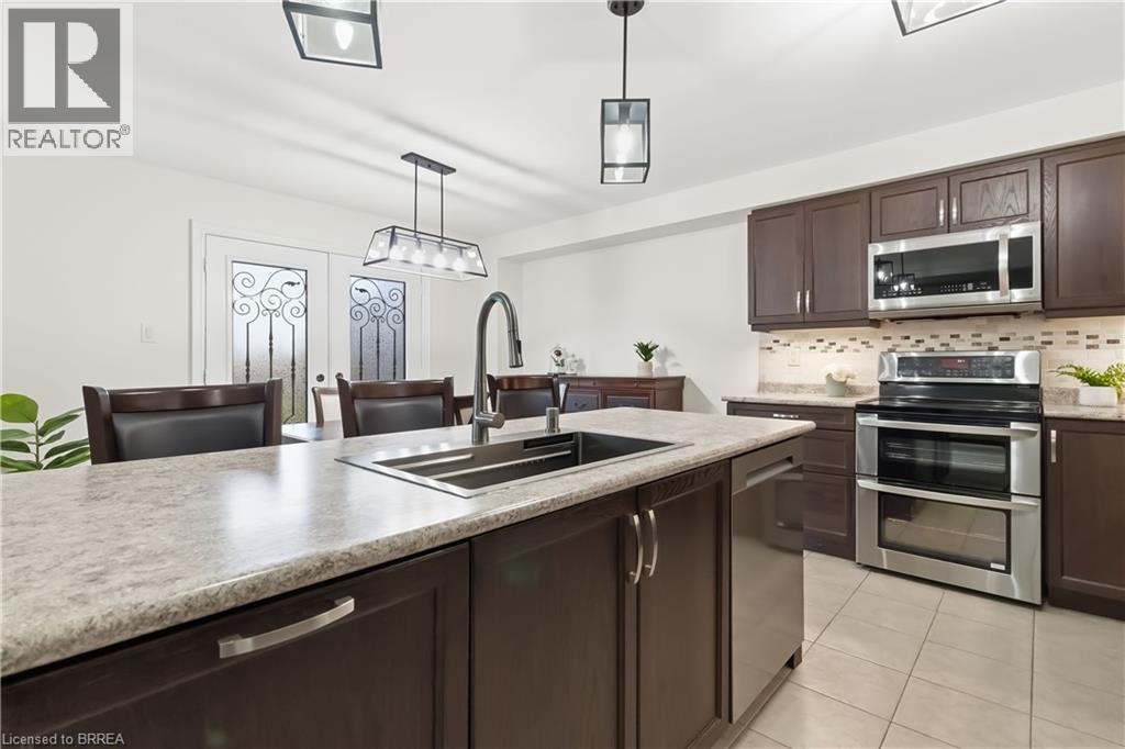 16 POLLARD Street - 13