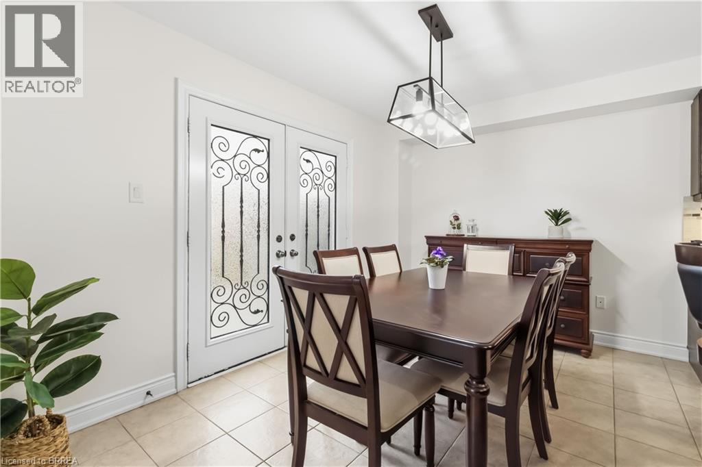 16 POLLARD Street - 12