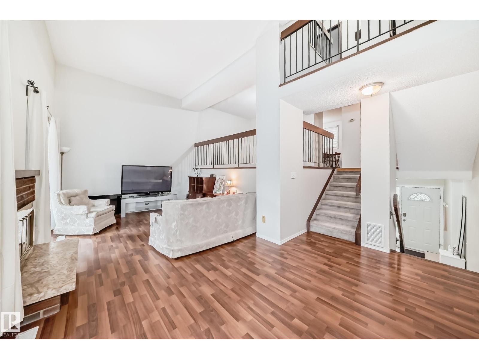 55 GLAEWYN ES — photo 10