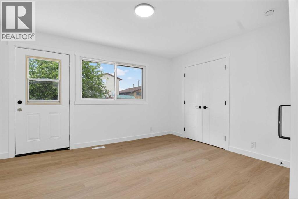 304 Beddington Circle NE — photo 21