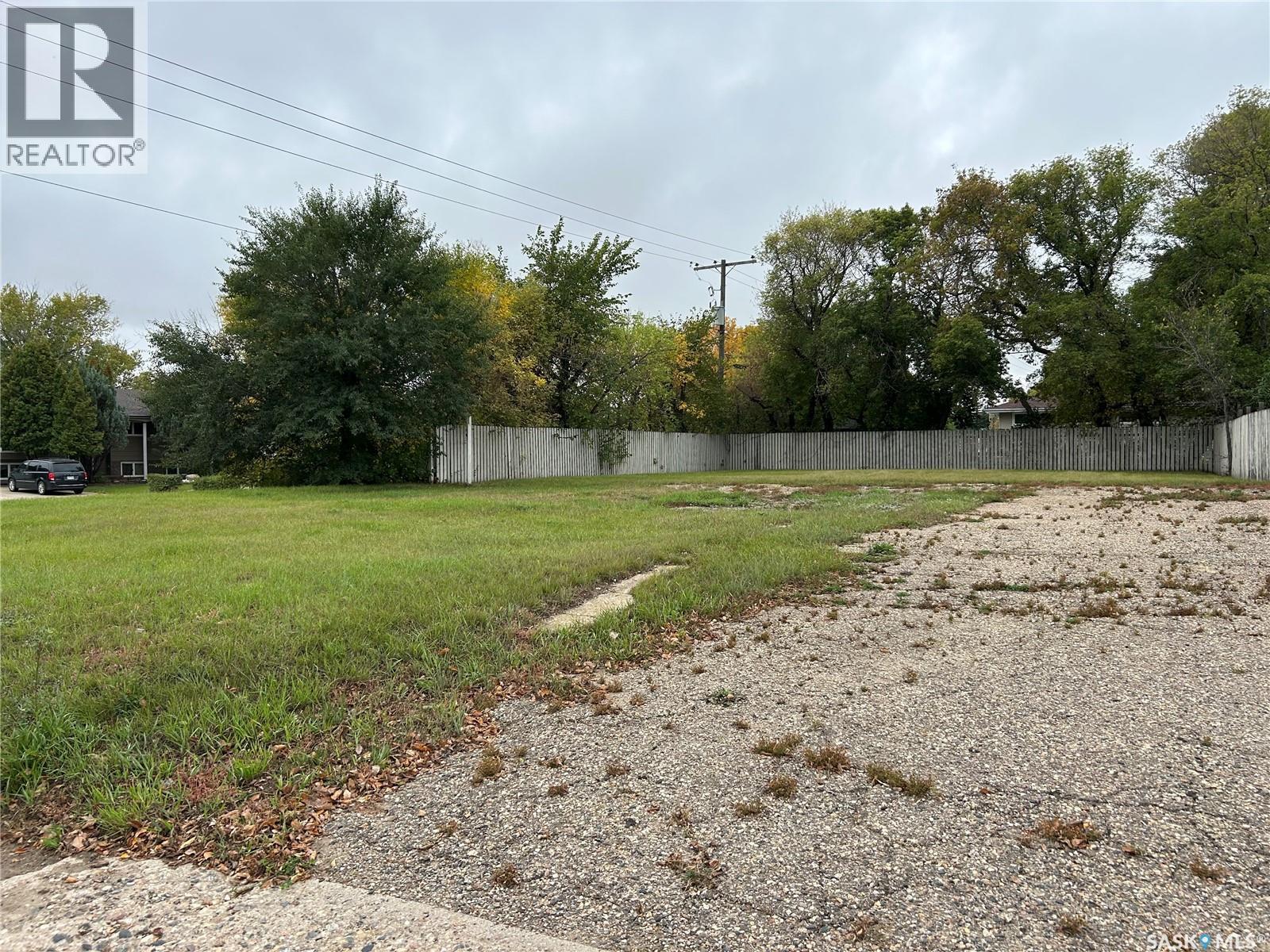 1011 Hillcrest DRIVE — photo 7