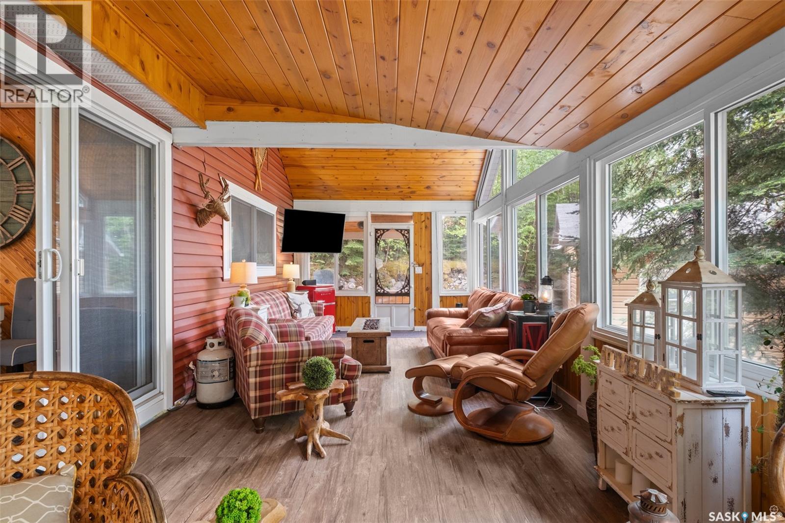 2714 Maple PLACE — photo 15