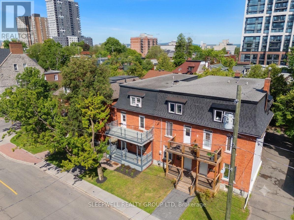 389 DALY AVENUE - 37