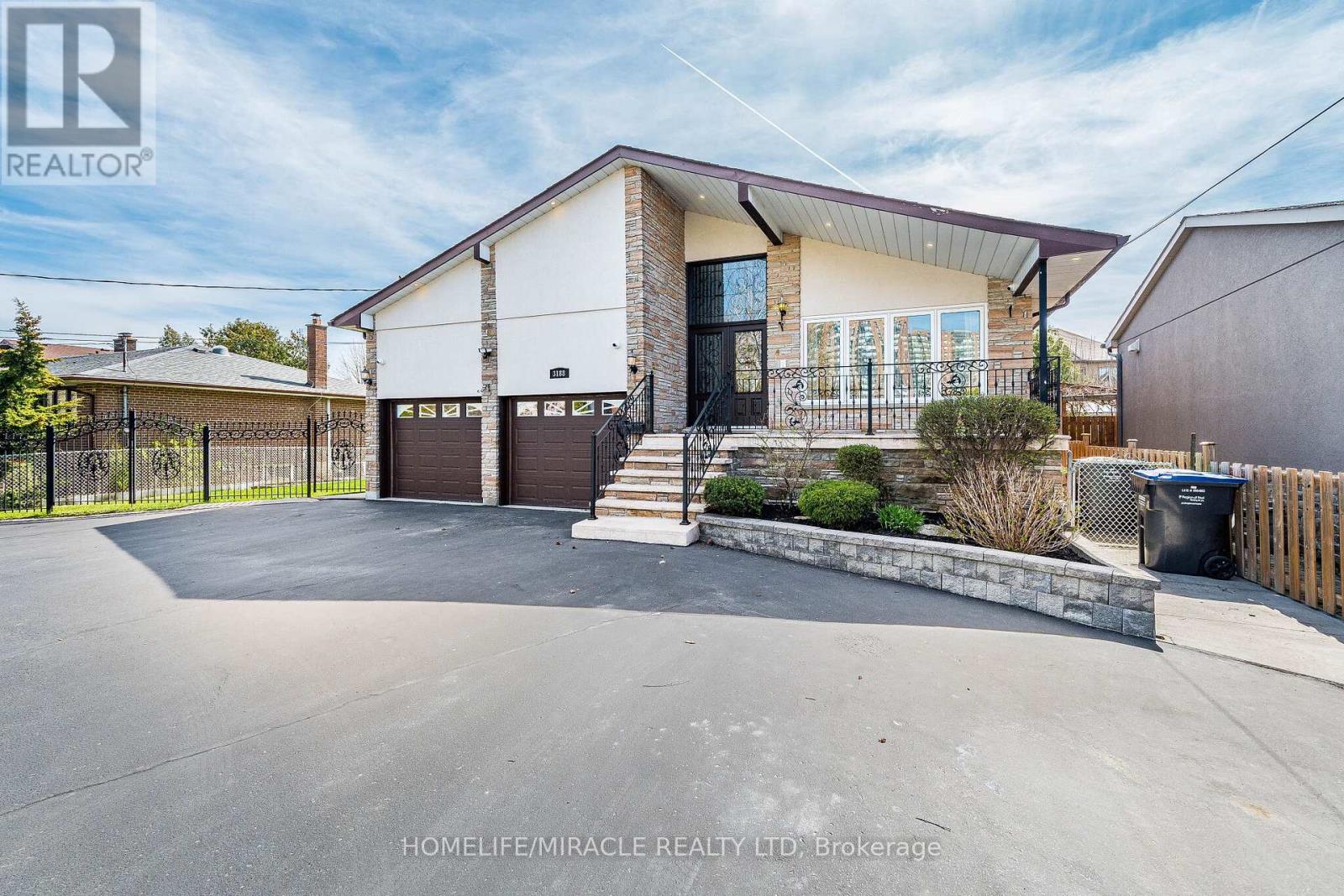 3188 PARKERHILL ROAD - 2