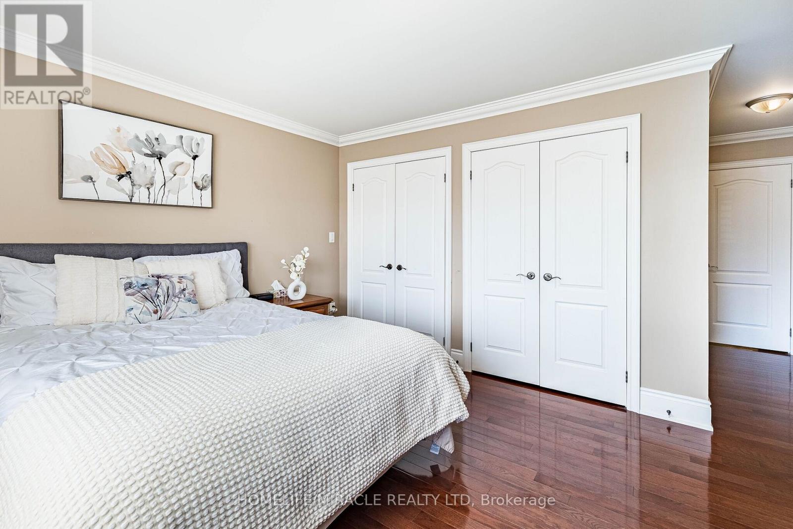 3188 PARKERHILL ROAD - 26