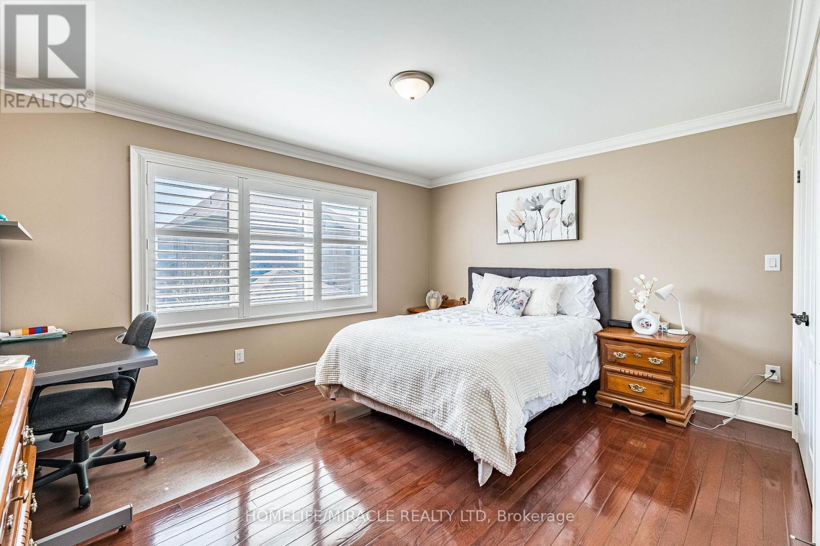3188 PARKERHILL ROAD - 27