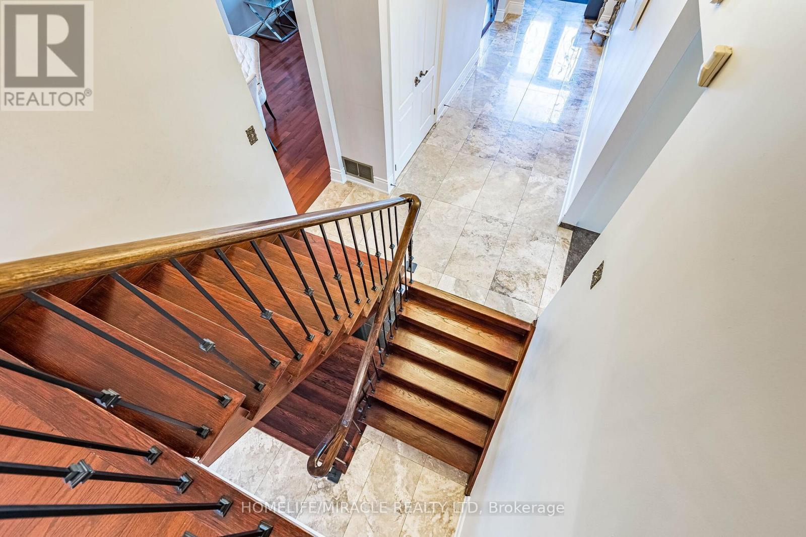3188 PARKERHILL ROAD - 28