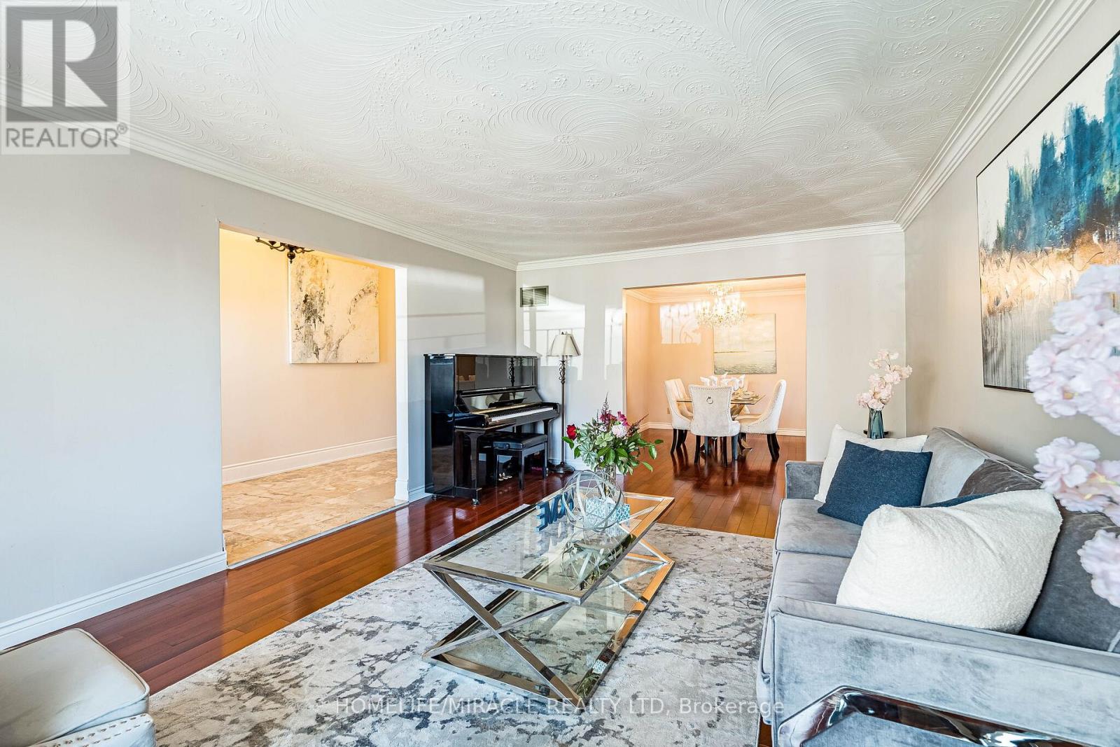 3188 PARKERHILL ROAD - 7