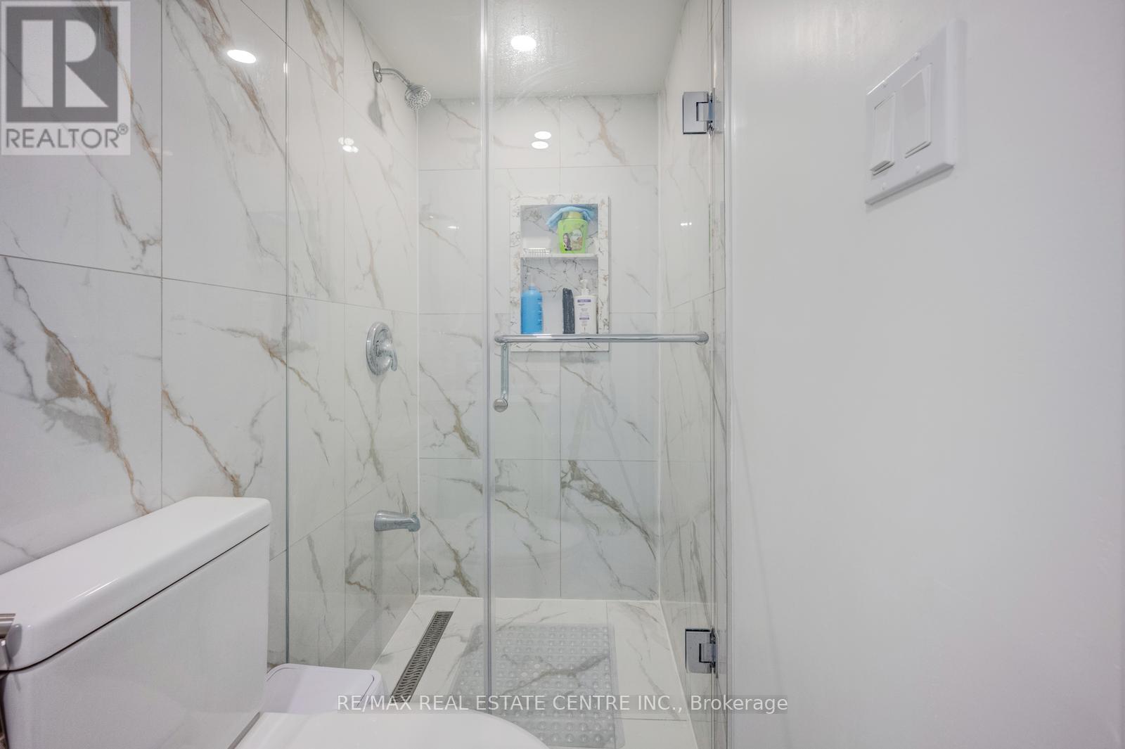 #25 5020 DELAWARE DRIVE - 43