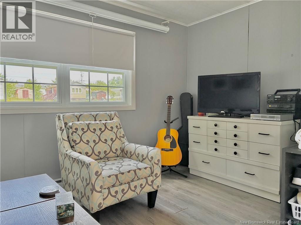 52 Dupuis Avenue - Image 7