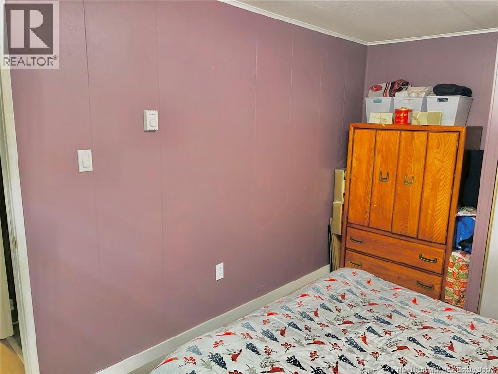 52 Dupuis Avenue - Image 30