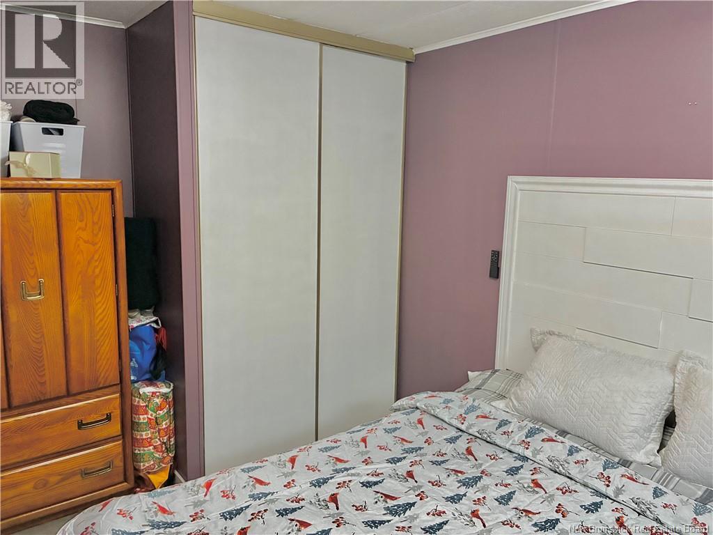 52 Dupuis Avenue - Image 27