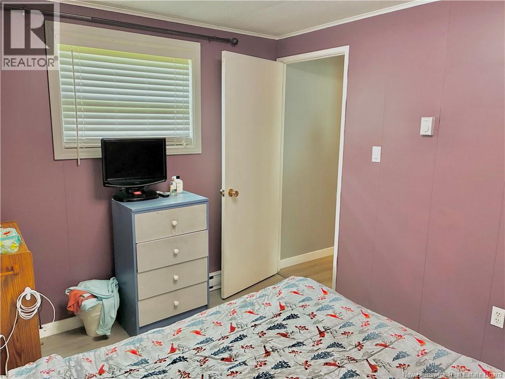 52 Dupuis Avenue - Image 29