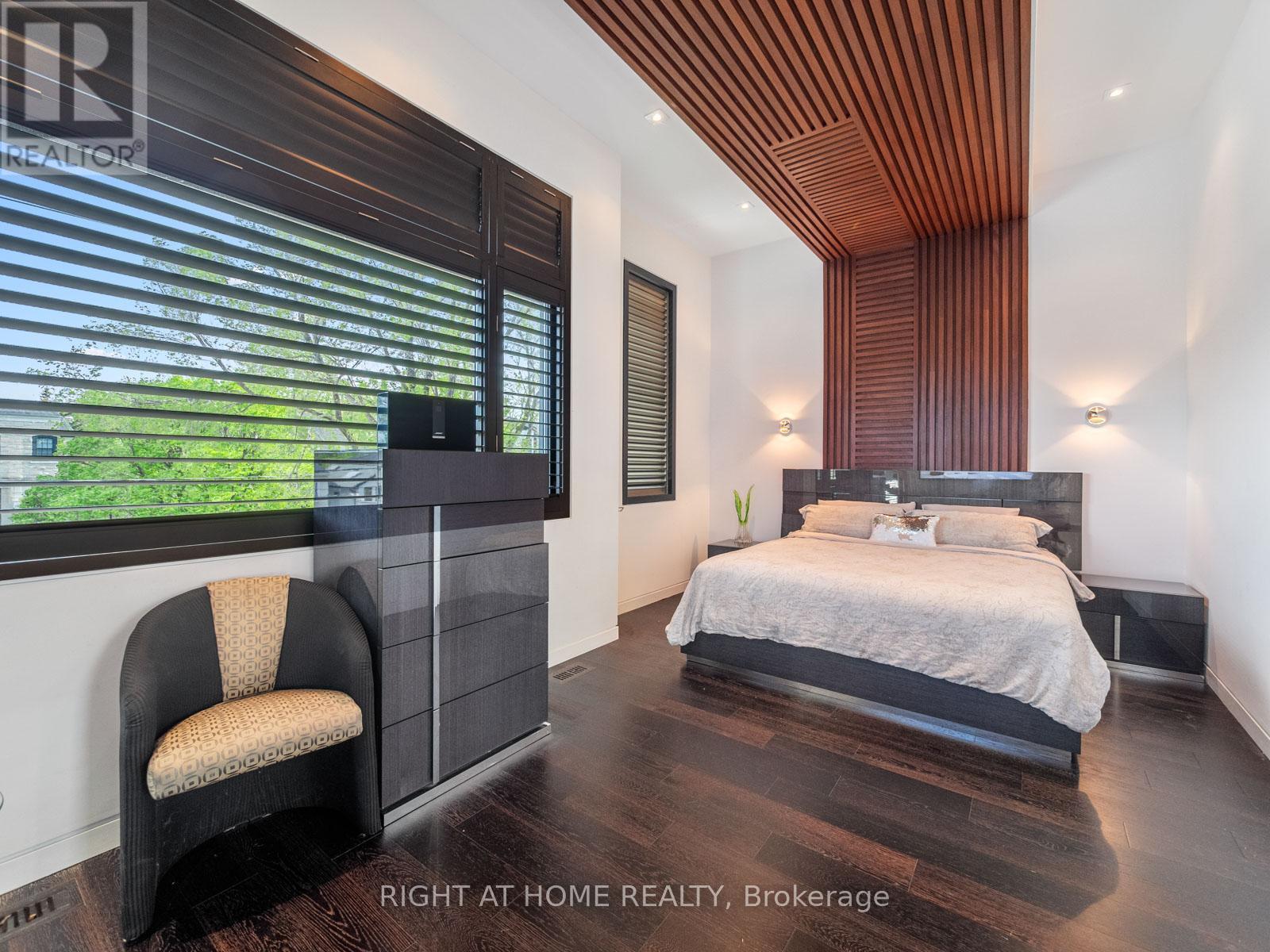 336 MELROSE AVENUE - 18