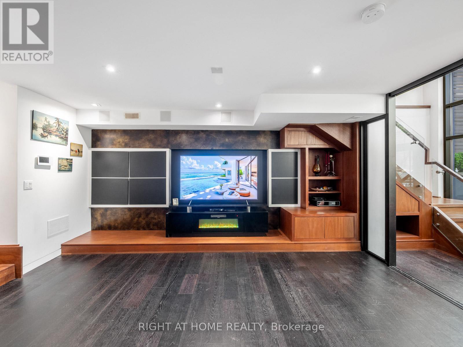 336 MELROSE AVENUE - 32