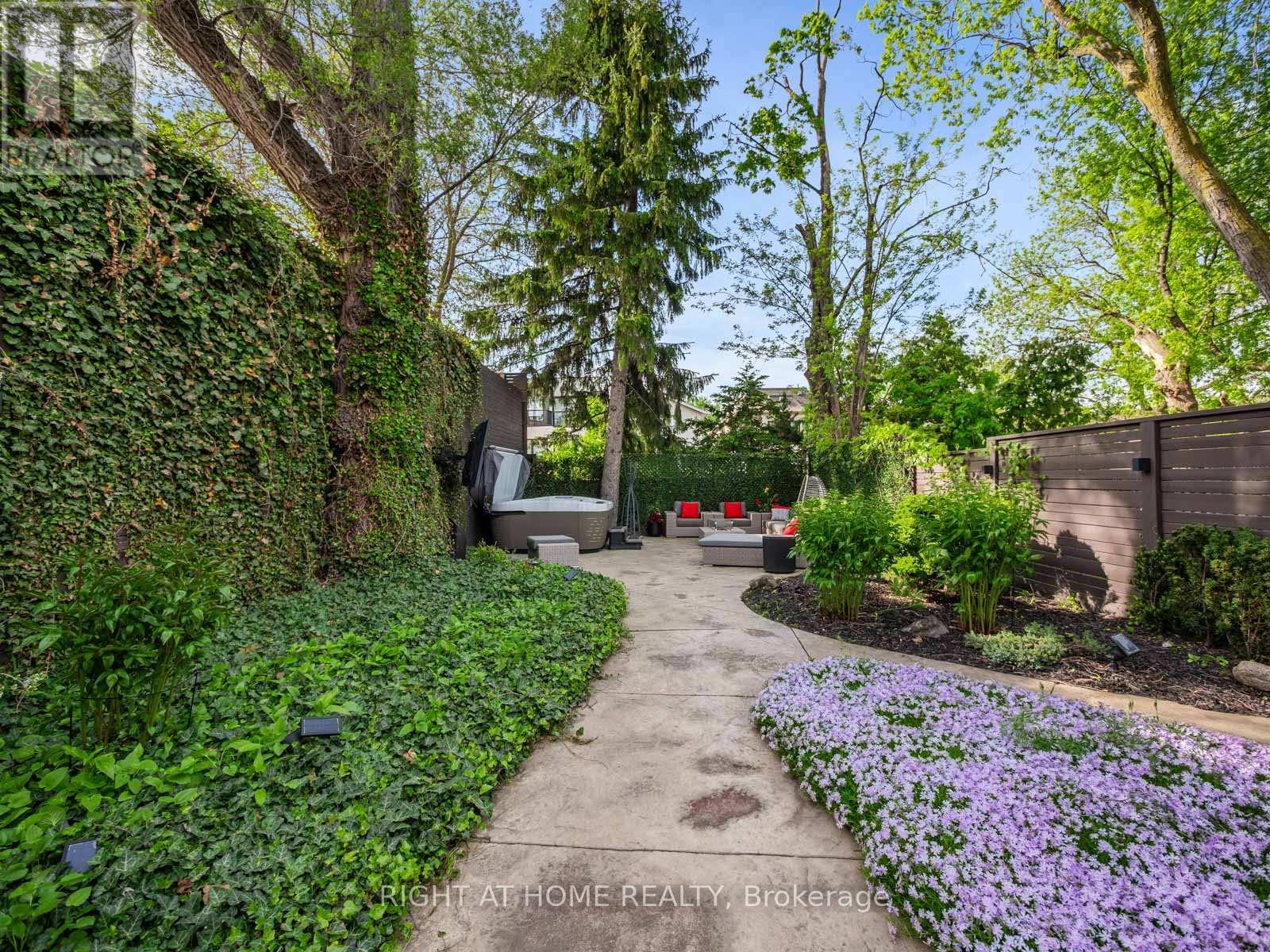 336 MELROSE AVENUE - 37