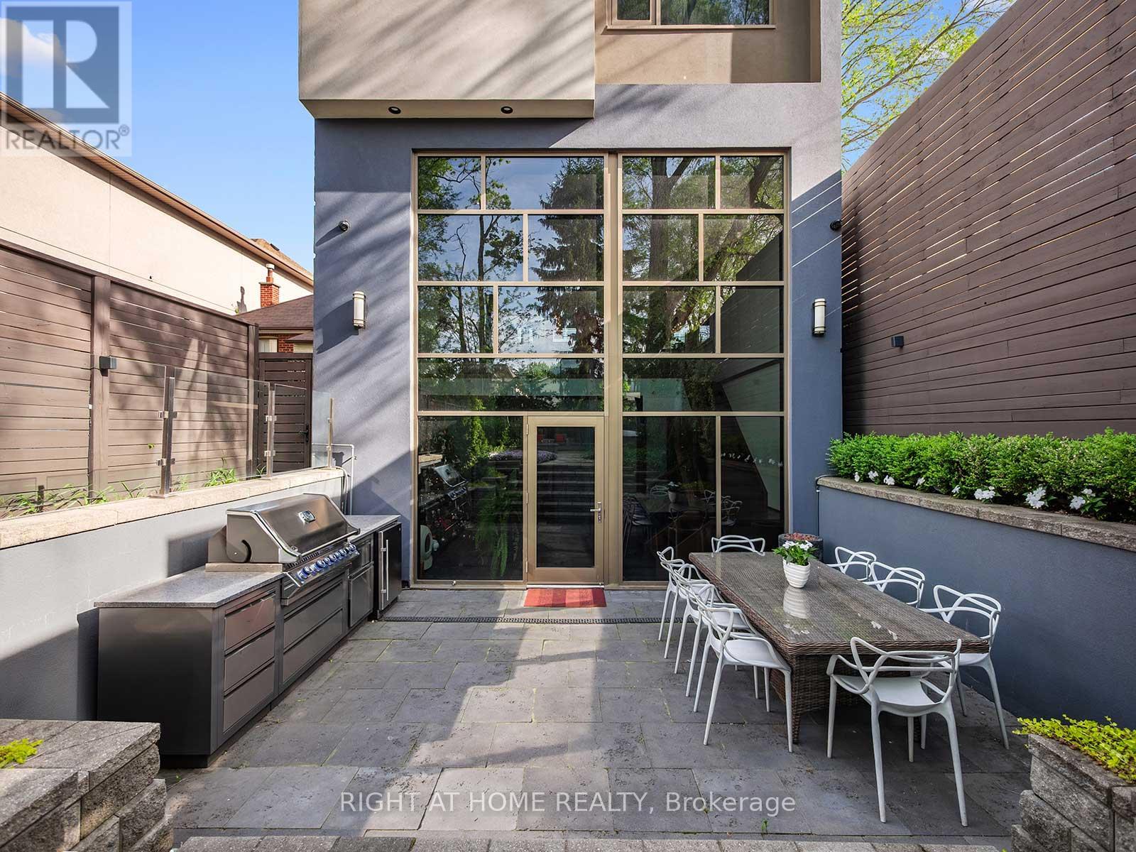 336 MELROSE AVENUE - 40