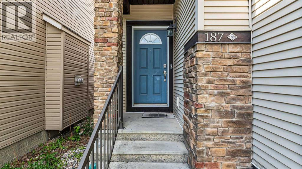 187 Cranford Close SE - photo 3