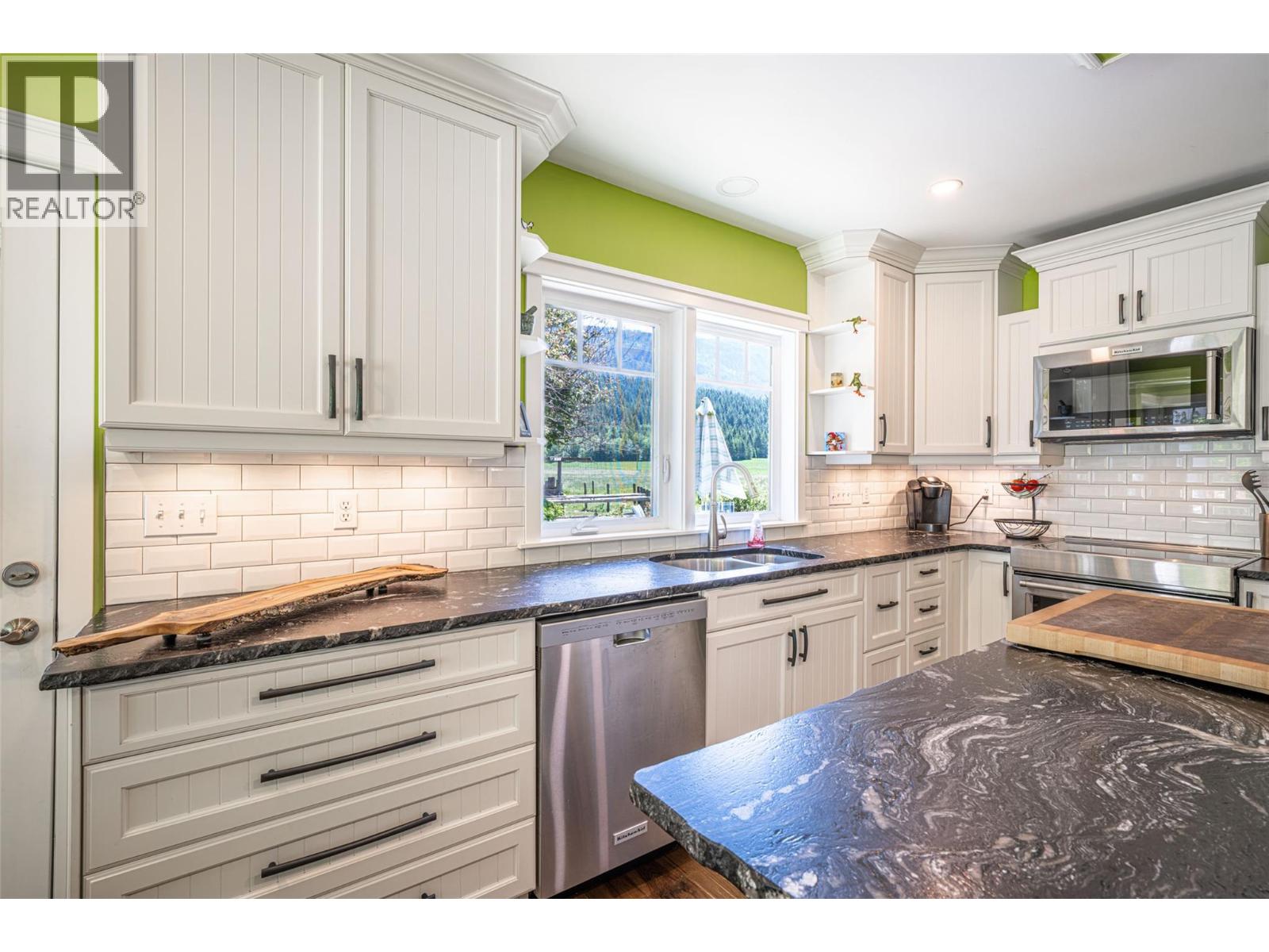 749 Enderby - Grindrod Road - 22
