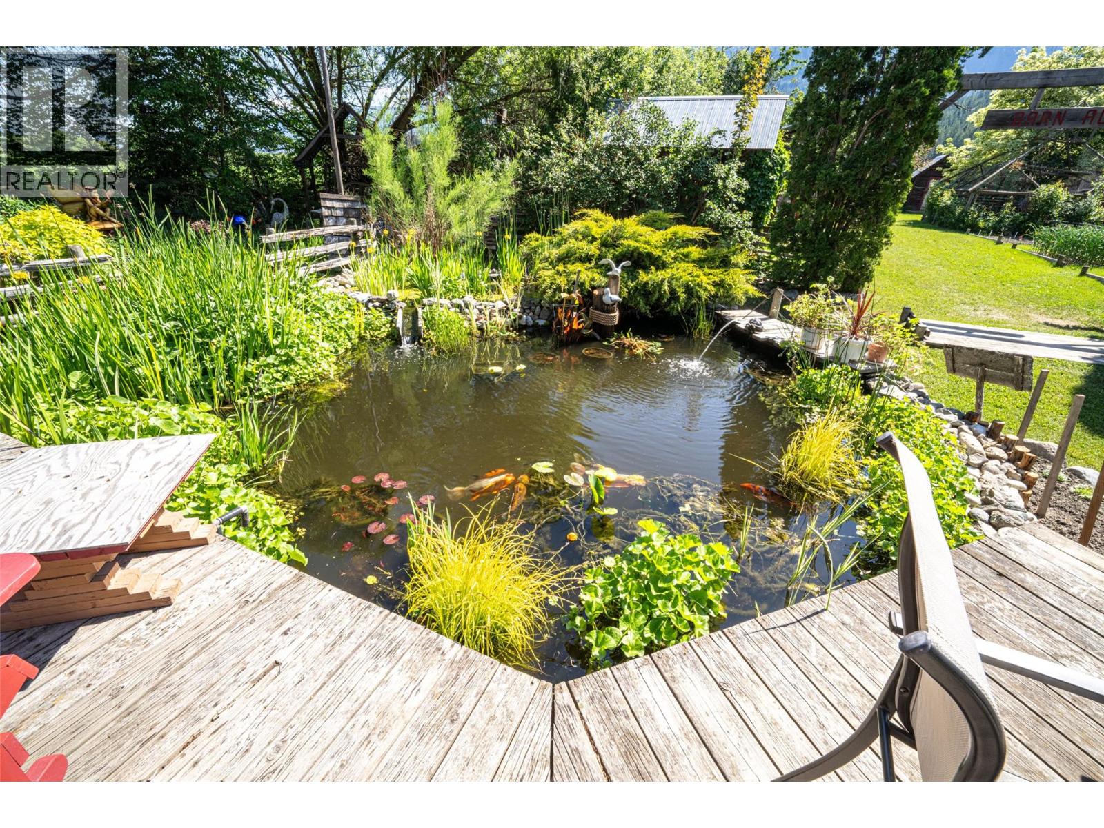 749 Enderby - Grindrod Road - 92