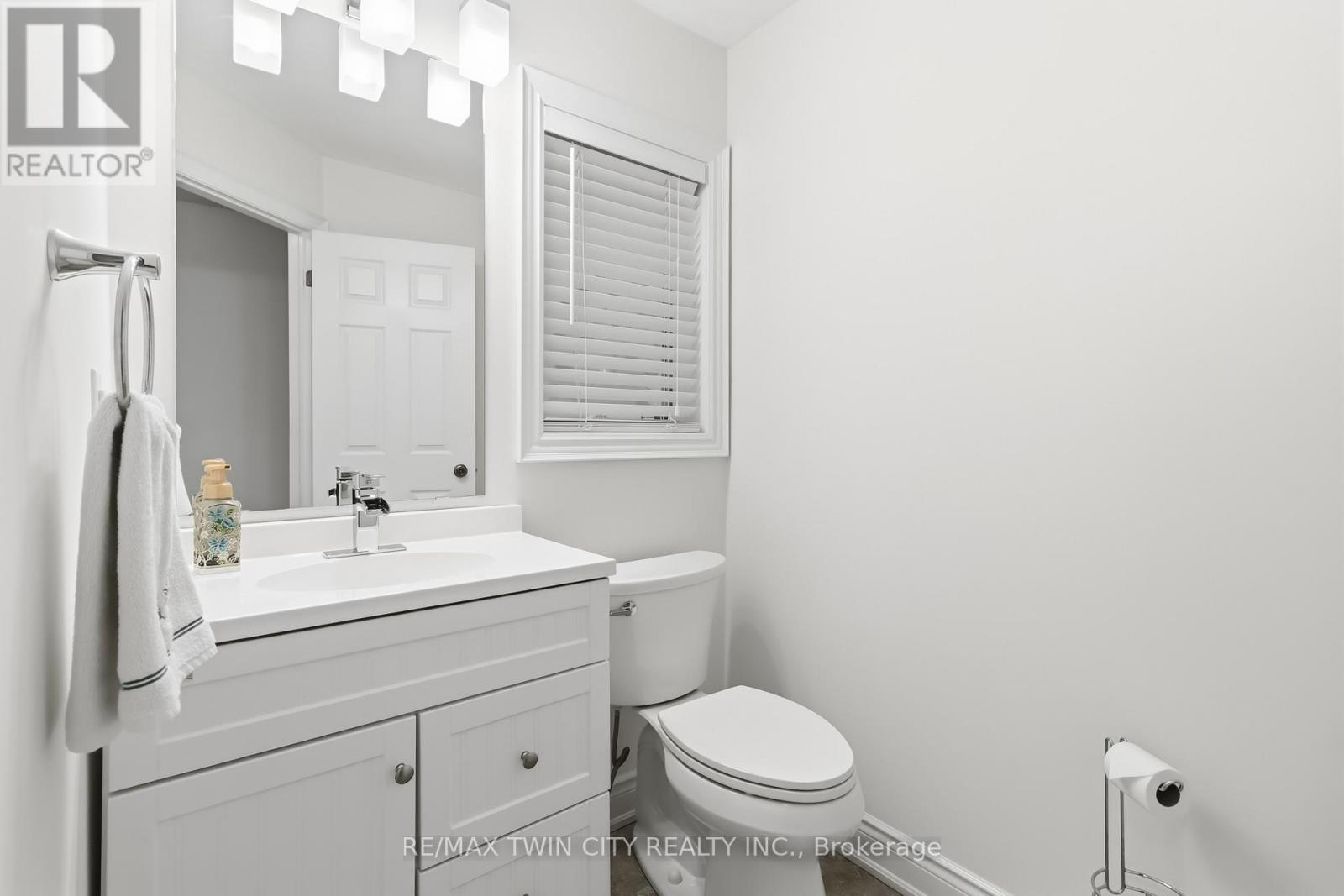16 POLLARD STREET - 4