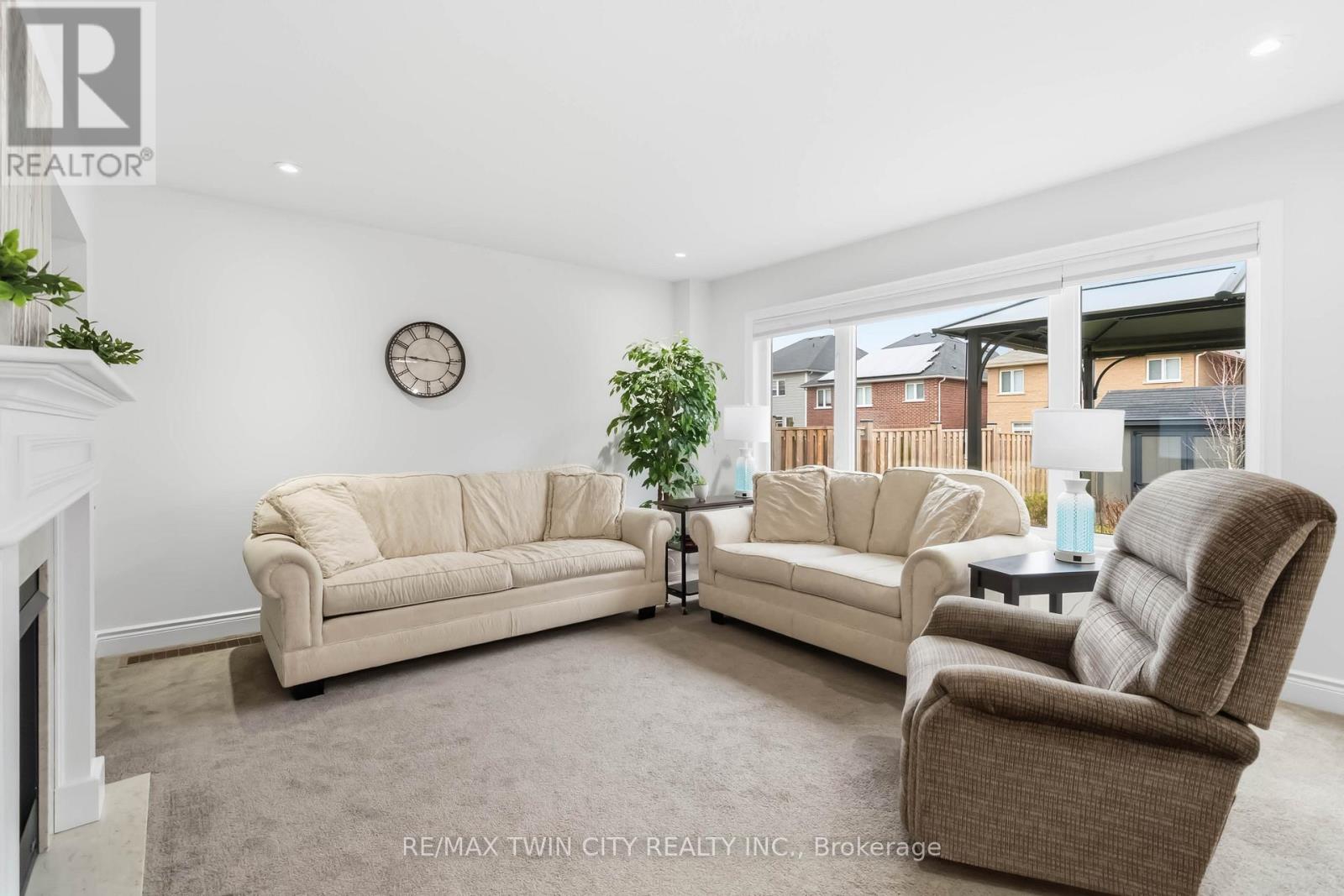16 POLLARD STREET - 7