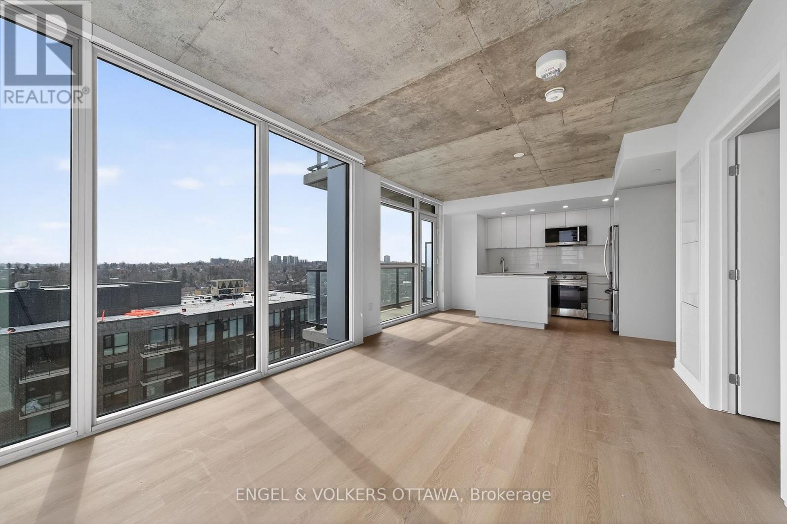 2 Bed, 1 Bath House for Rent in Ottawa – 2307 – 1360 CARLING AVENUE, Ottawa – MLS# X13428982 - Image 6