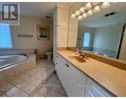 4040 Lookout Court, Mississauga, ON L4W4E9 Photo 14