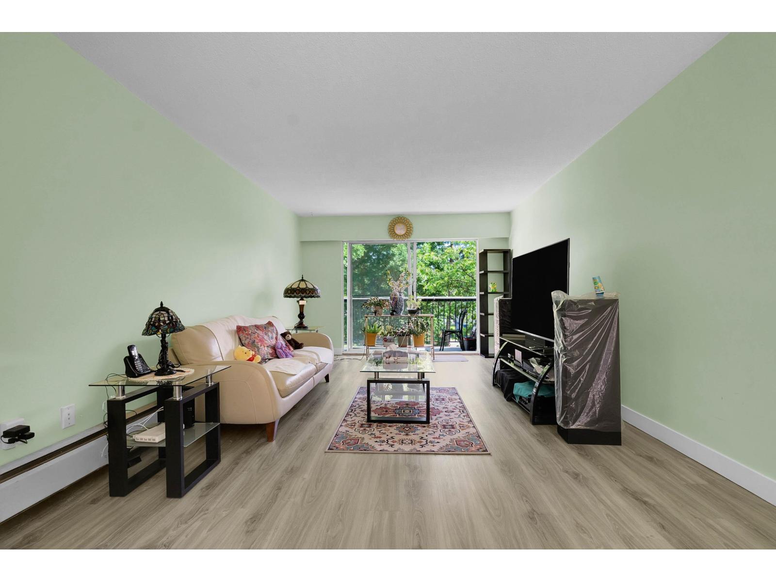 #359B-8635 120 Street, Delta