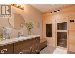 129 Wolfdale Avenue, Oakville, ON L6L4R9 Photo 37